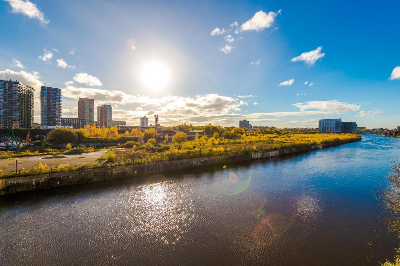 Hilltop Serviced - Salford Quays Manchester