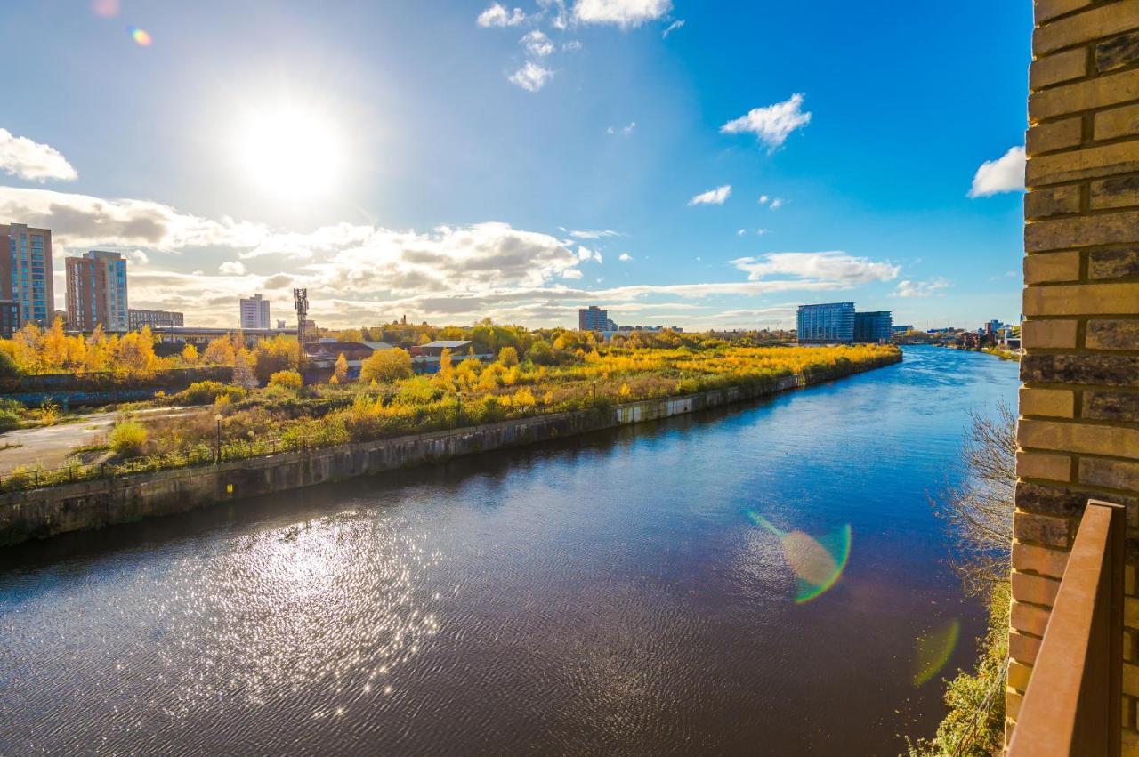 Hilltop Serviced - Salford Quays * Manchester