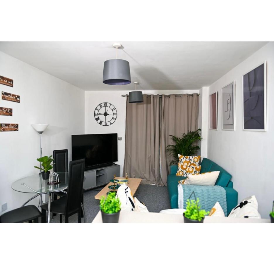 In A Flat Homestay Manchester