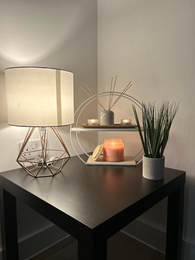 Modern 1-bed Duplex+balcony Apartment *