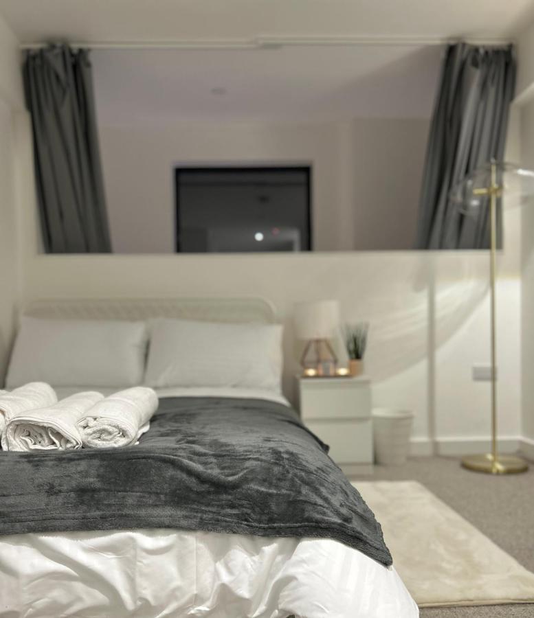 Modern 1-bed Duplex+balcony
