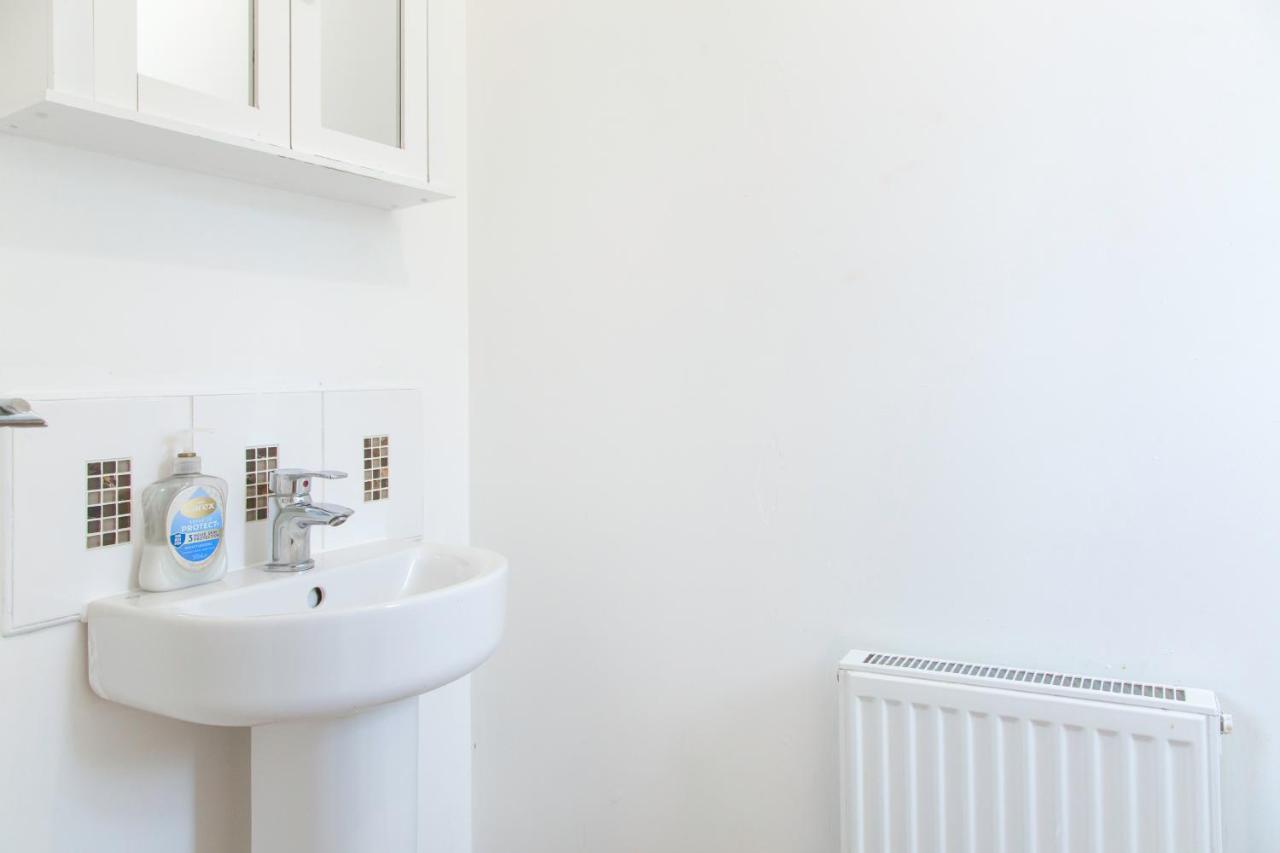 Holiday home Cozy Townhouse In The Heart Of Greater Manchester