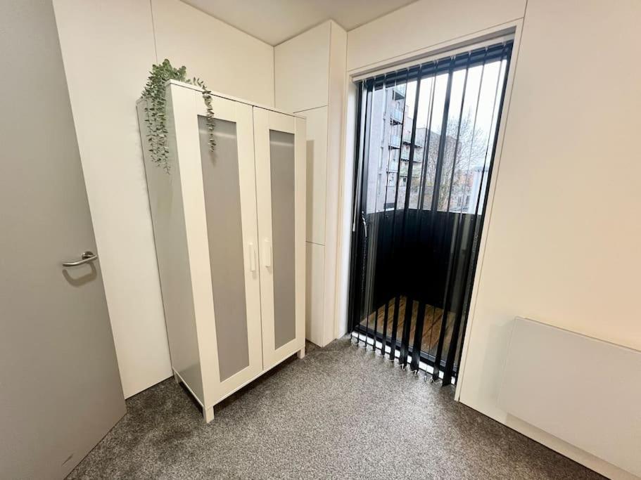 Apartment Large Townhouse 5 Beds With Two Parking Spaces - Centre Manchester