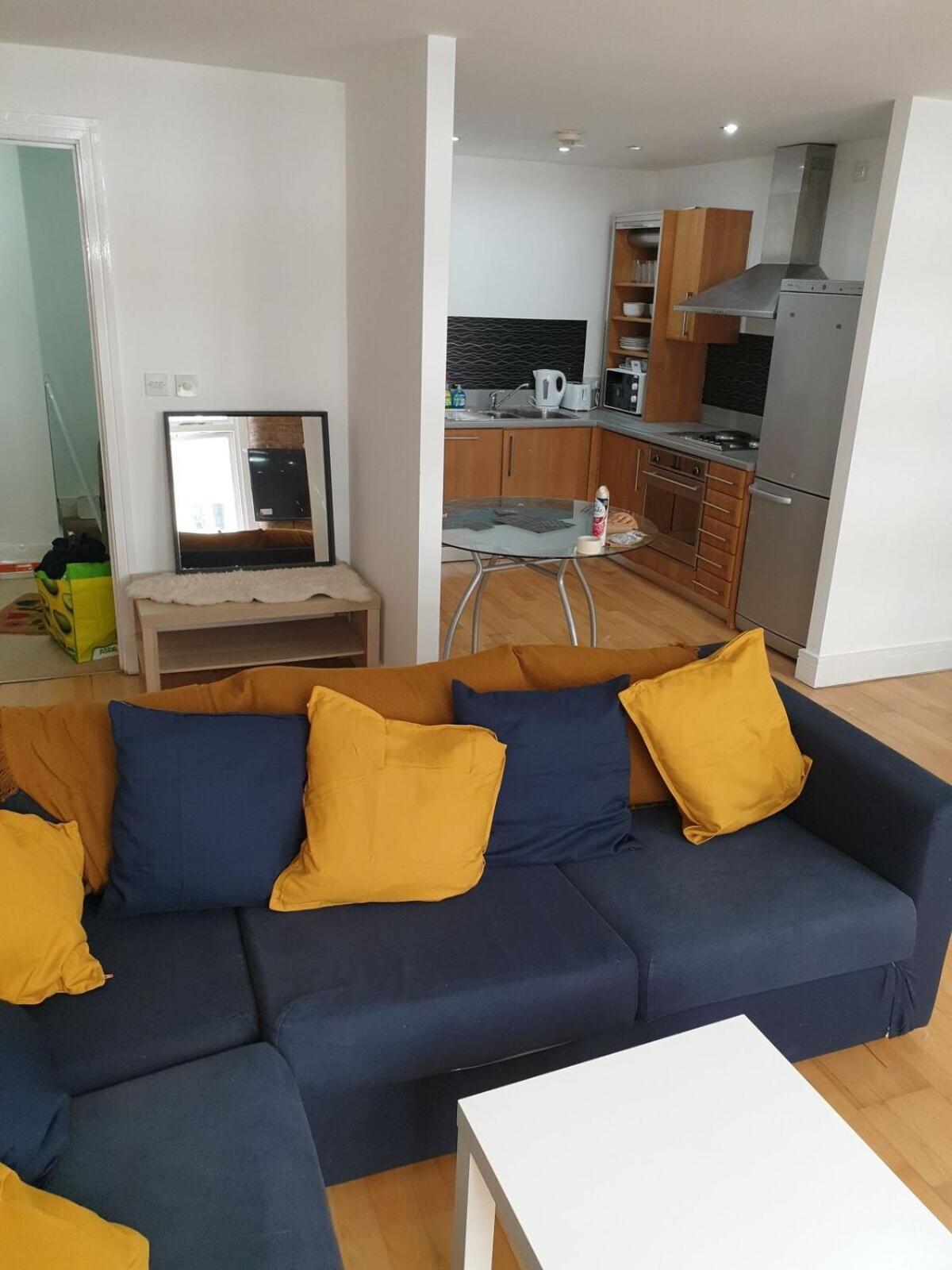 Fab New One Bed Apartment *
