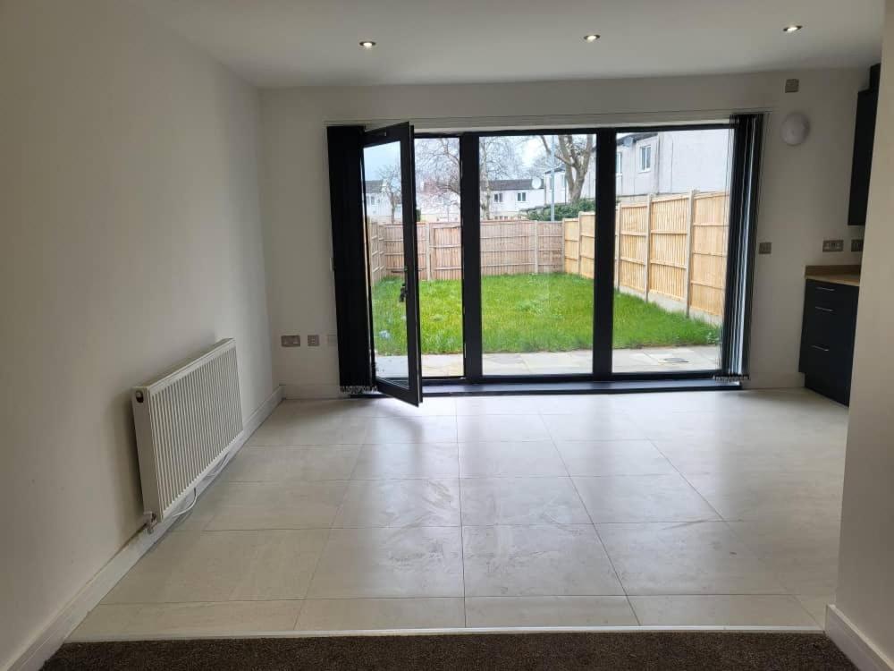 44 Beyers Close Holiday home *
