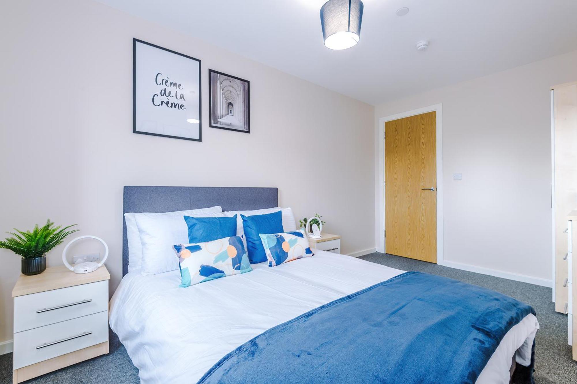 Deluxe New Build 2 Bedroom 2 Bathroom - Free Secure Parking * Manchester