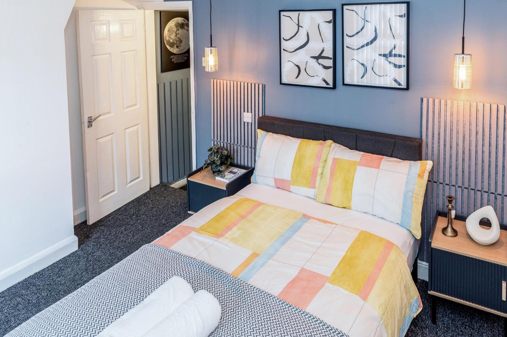 Stylish 2 Bed House 7mins To City Center