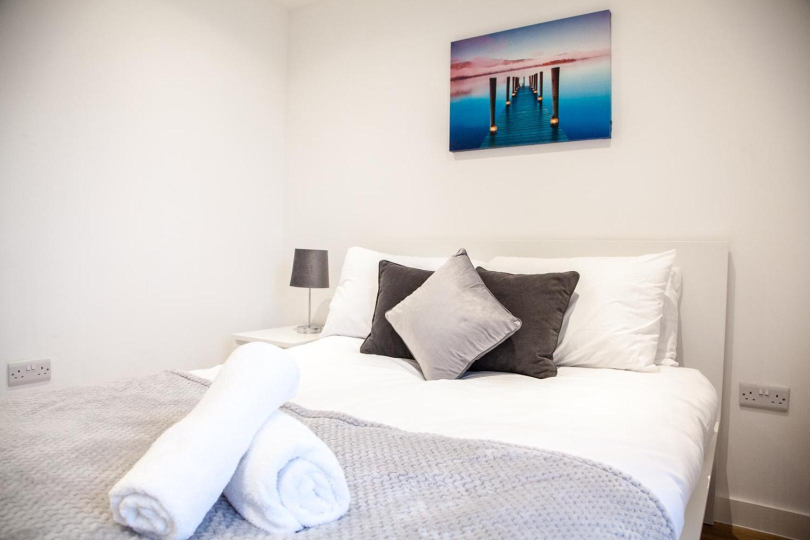 Luxury 2 Bed Apartment