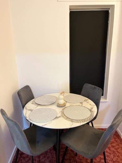 Salford 2-bed - Near Uni & Mcr Centre * Manchester