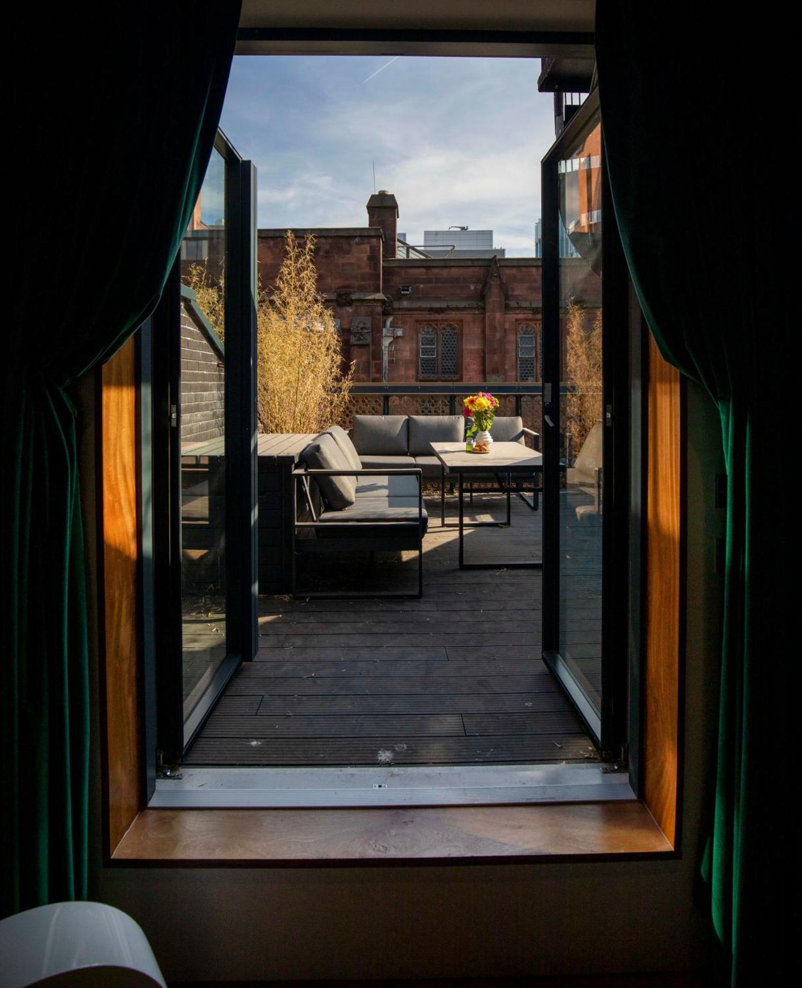 Luxury Roof Terrace Townhouse Holiday home *