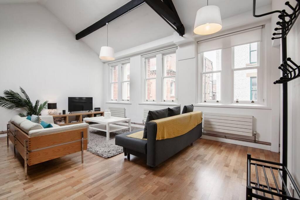 Superhost - Northern Quarter Loft Conversion Apartment