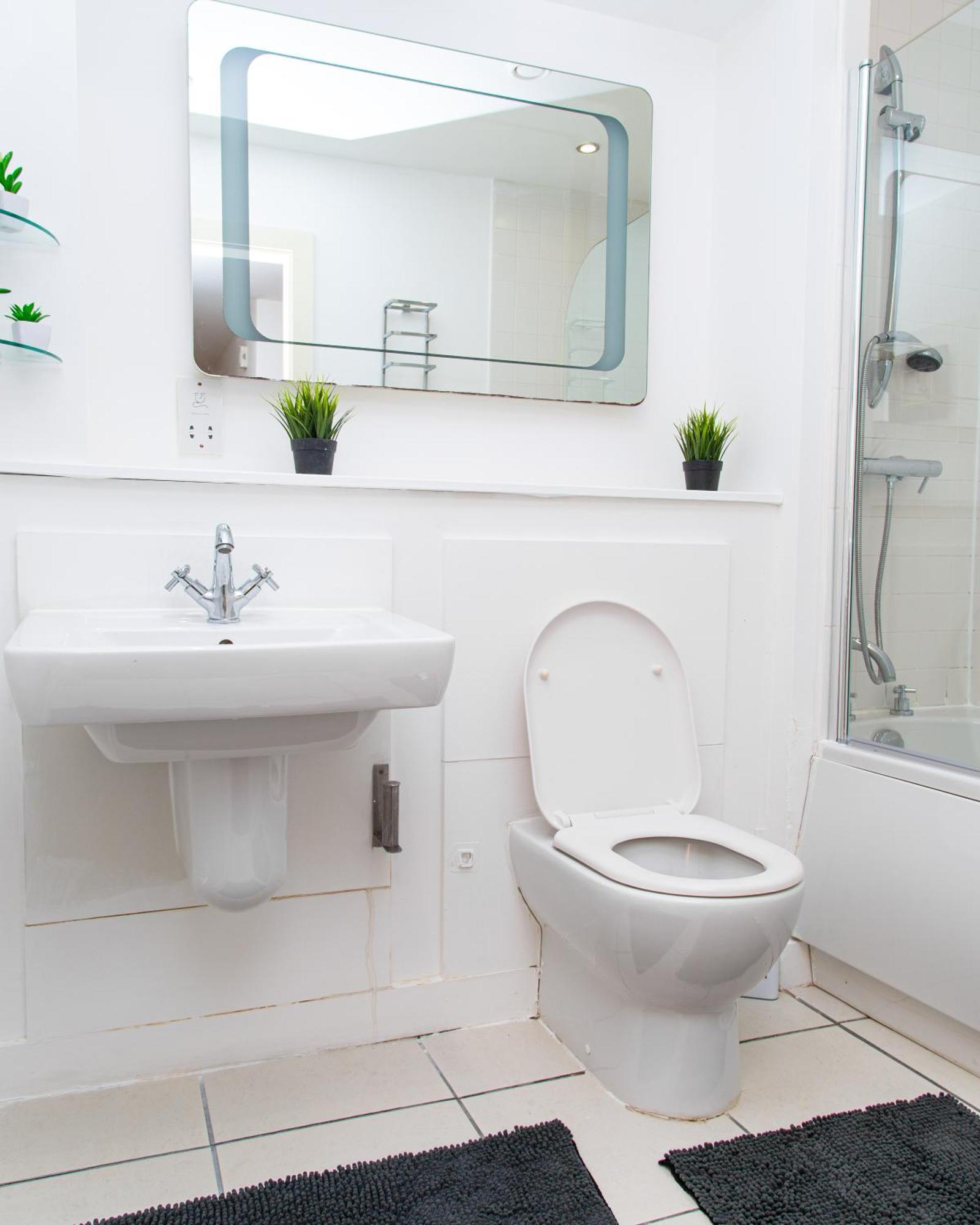 Luxury 3 King Bed Quayside