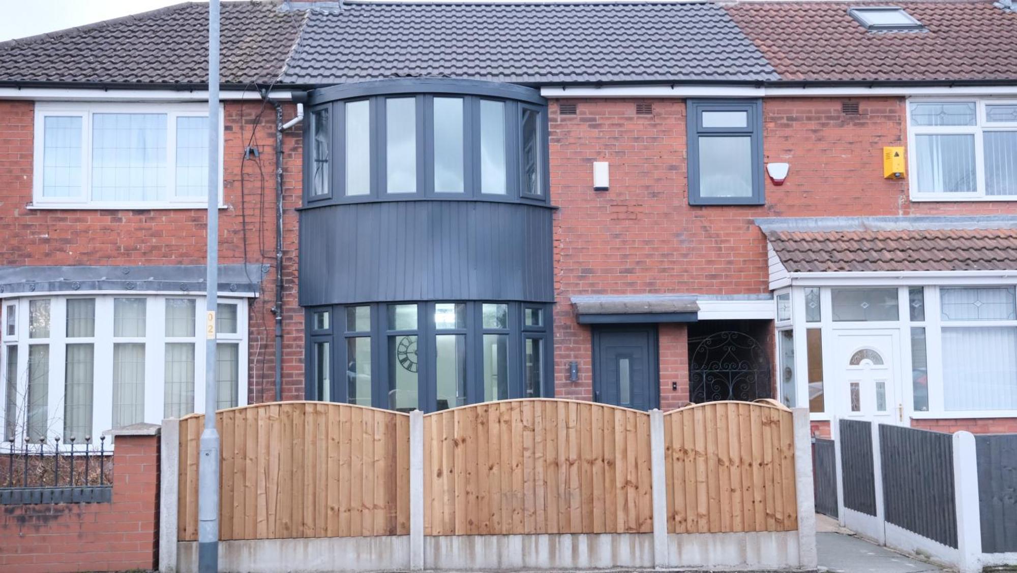 Etihcity - 3 Bedroom Semi - Free Parking Near Etihad Stadium, Tourist Attractions, Centre, Transport And Motorway Links Next To Mcdonald's - Sky N Netflix * Manchester