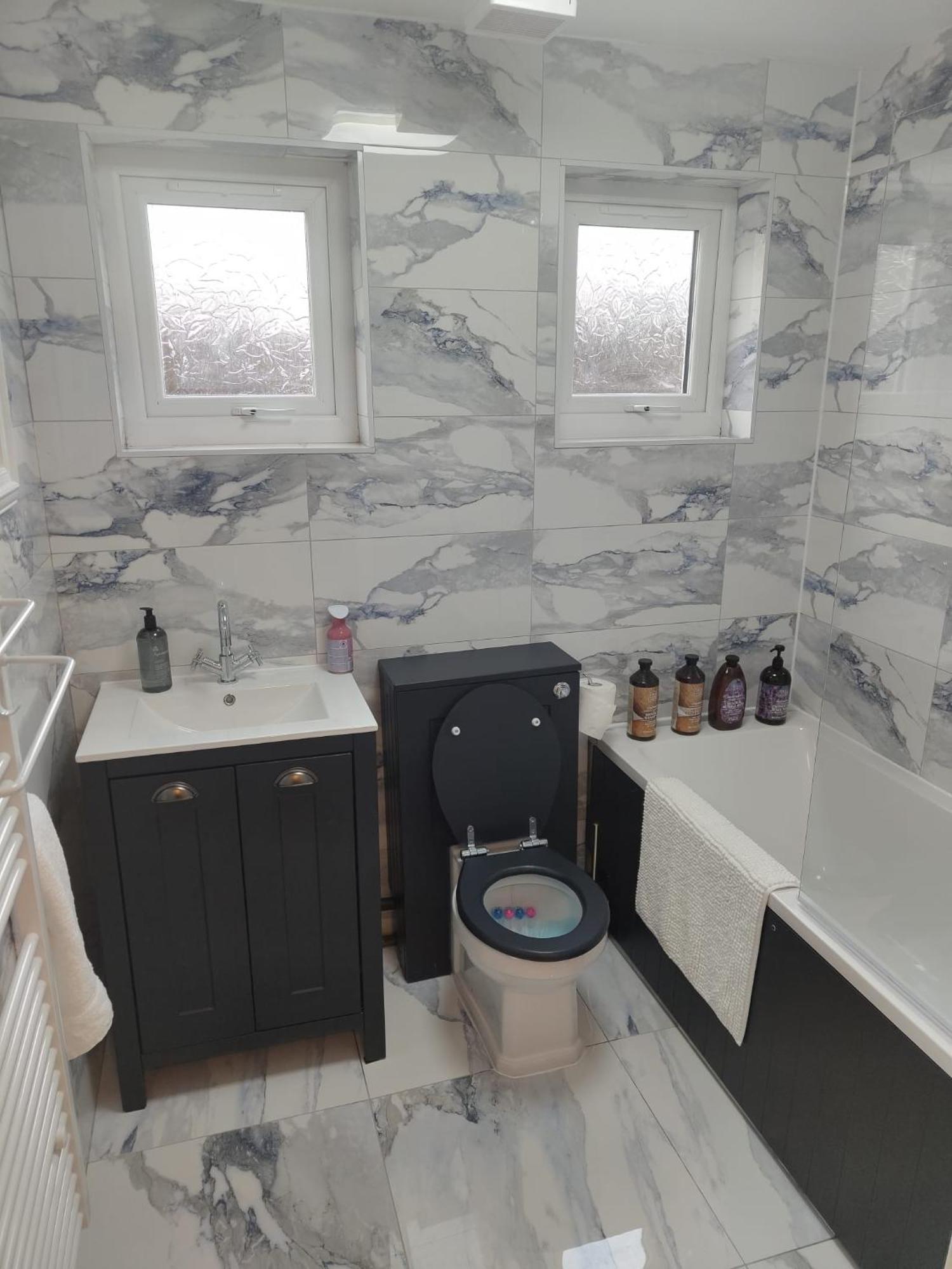 New 2 Bedroom In - Stretford - Old Trafford Close To Football-cricket Ground & Centre Manchester