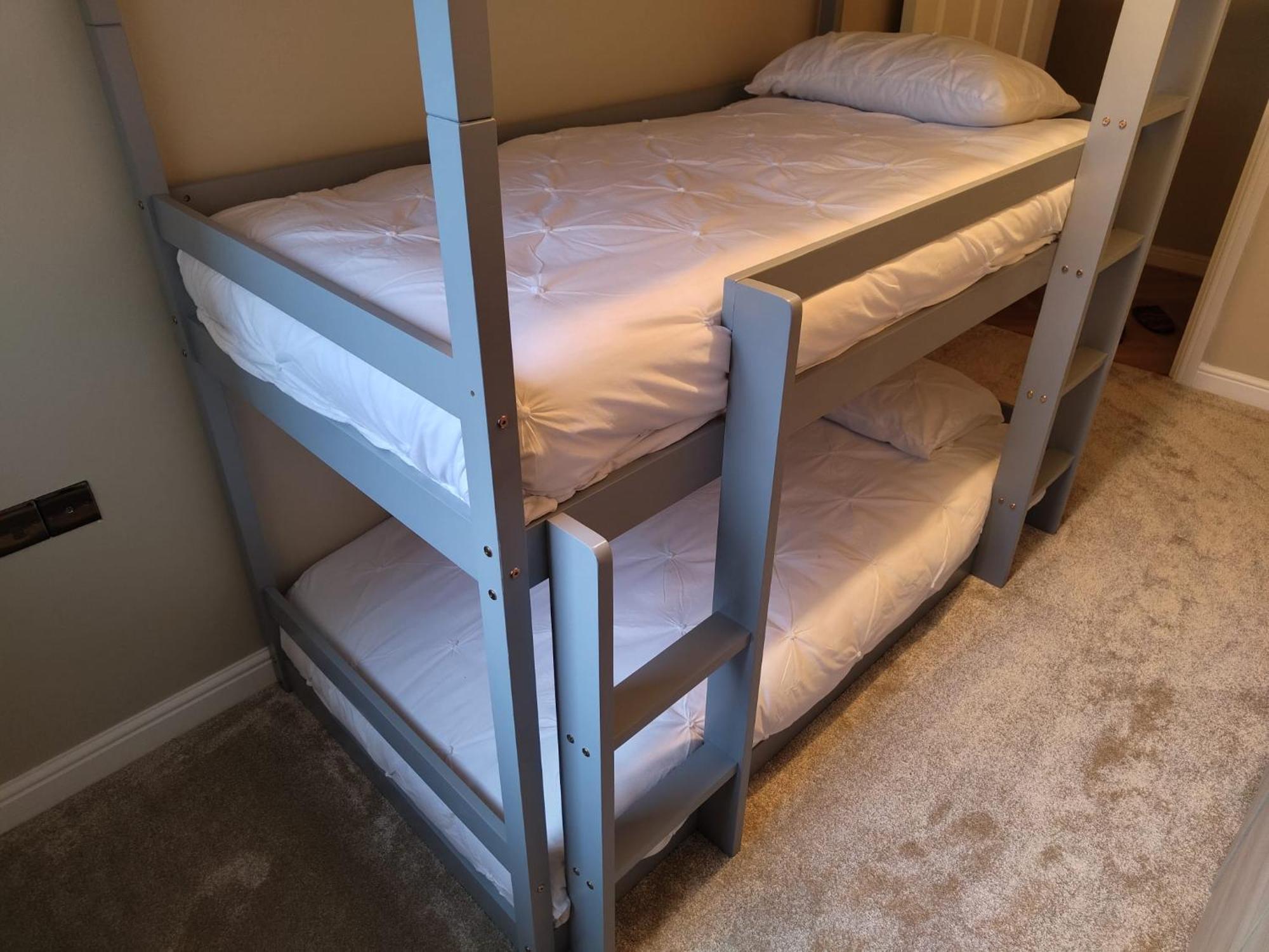 Apartment New 2 Bedroom In - Stretford - Old Trafford Close To Football-cricket Ground & Centre