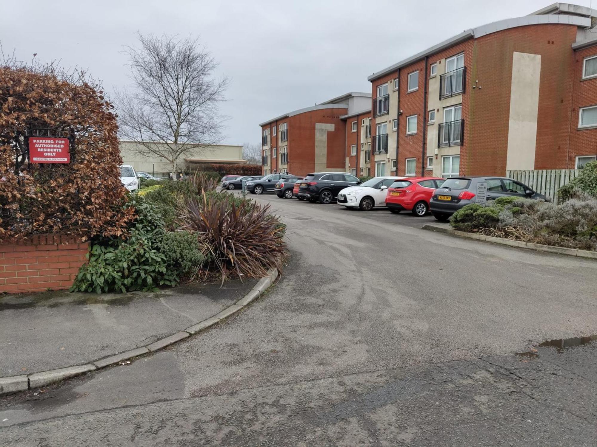 New 2 Bedroom In - Stretford - Old Trafford Close To Football-cricket Ground & Centre *
