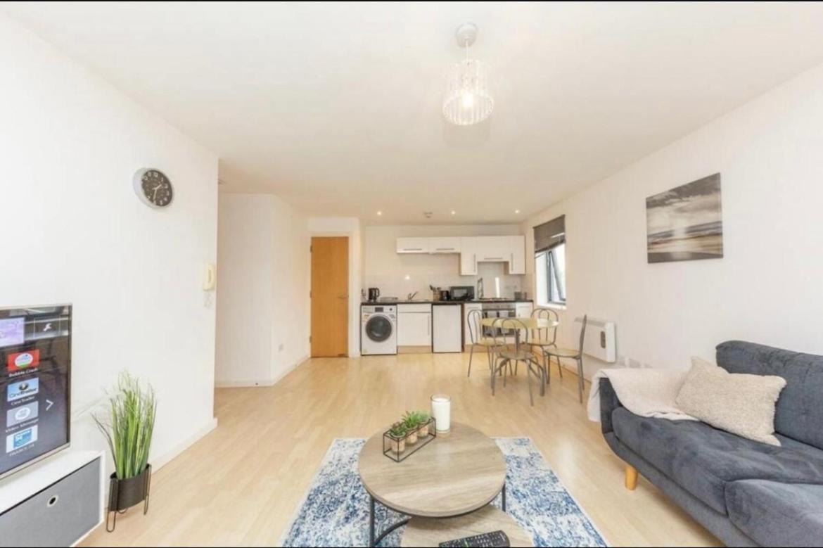 Apartment Novanest Salford