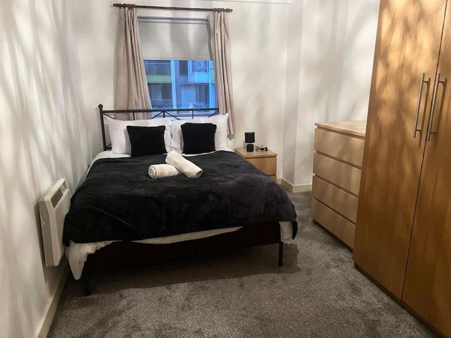 2 Bedroom City Center Apartment Manchester
