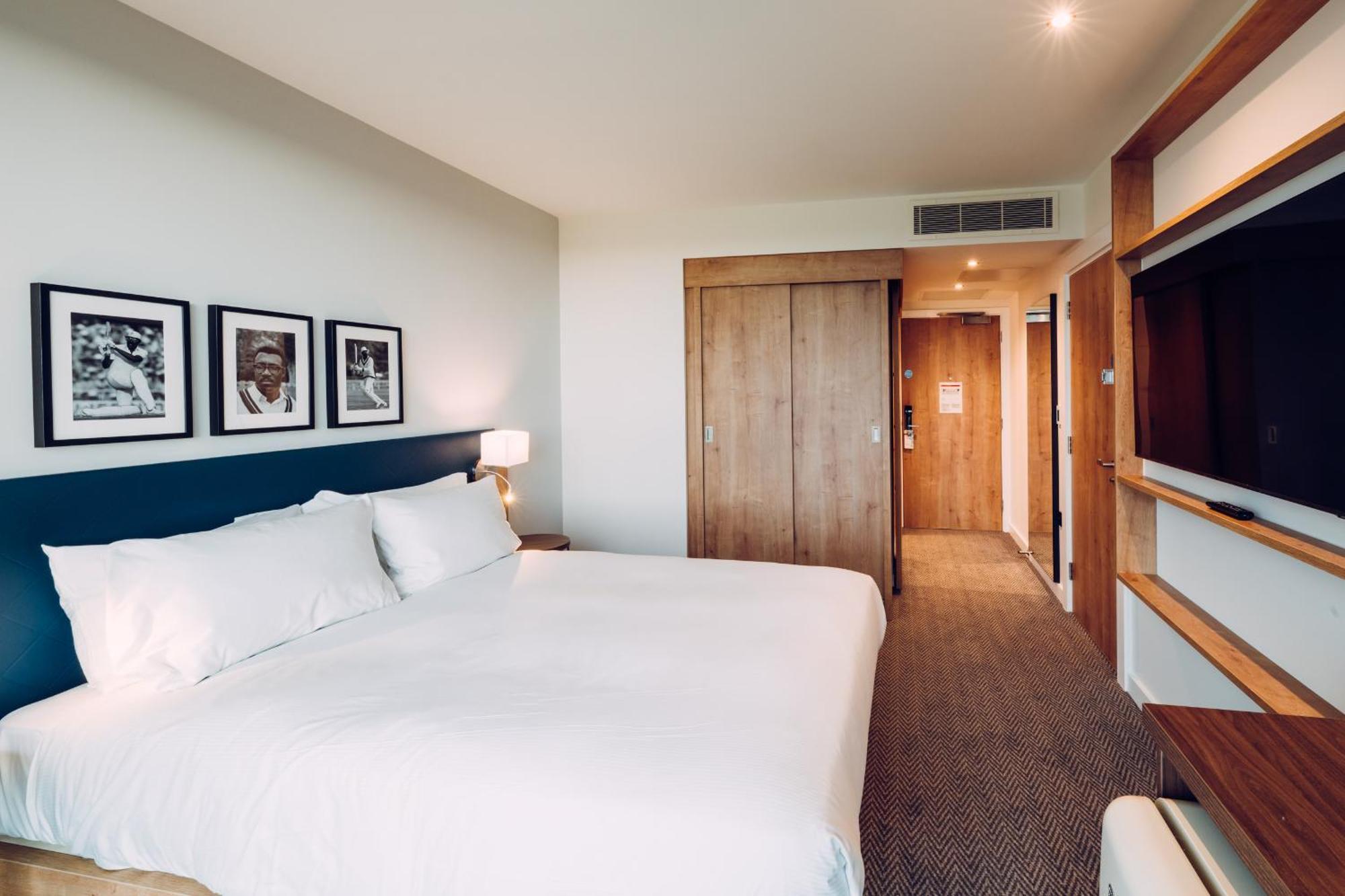 Hilton Garden Emirates Old Trafford Hotel