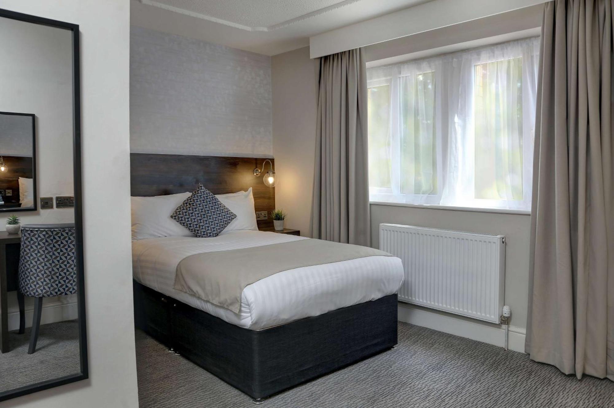 Hotel Trafford Hall Manchester, Trademark Collection By Wyndham Manchester