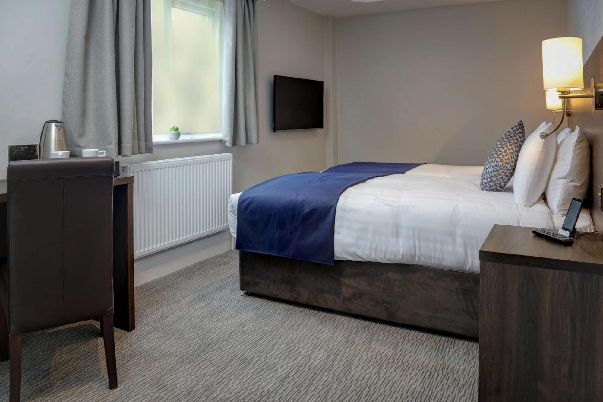 Trafford Hall Manchester, Trademark Collection By Wyndham Hotel