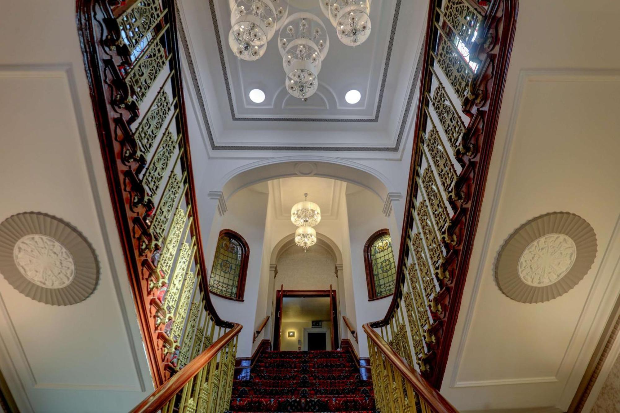 Trafford Hall Manchester, Trademark Collection By Wyndham Hotel 3*
