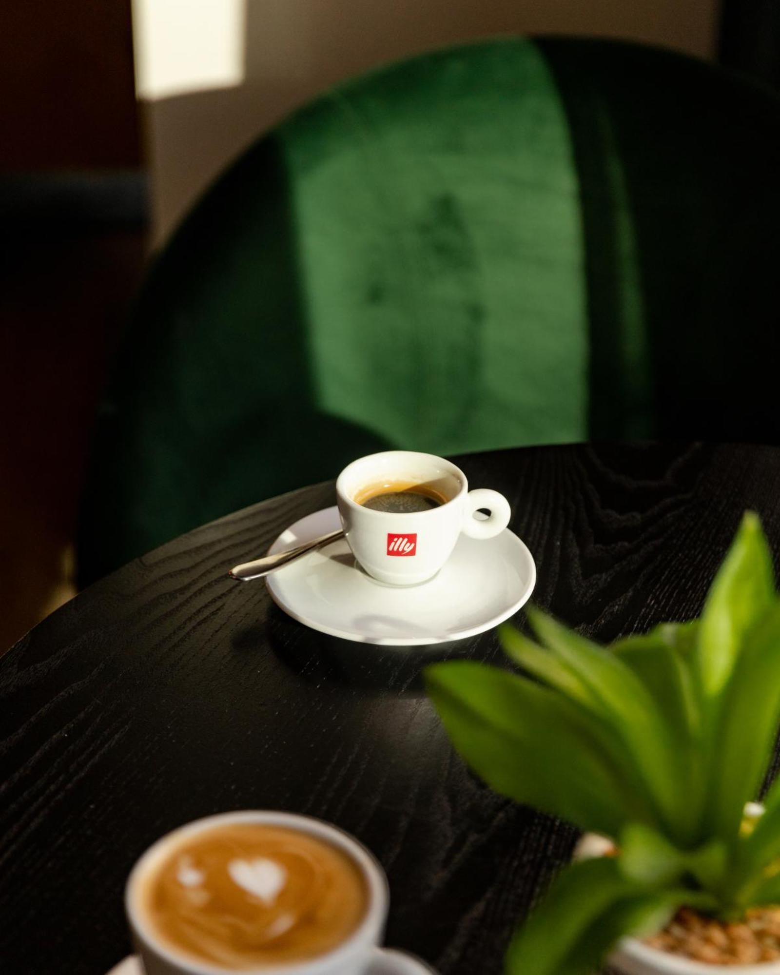 Hotel Leonardo - Formerly Jurys 4*