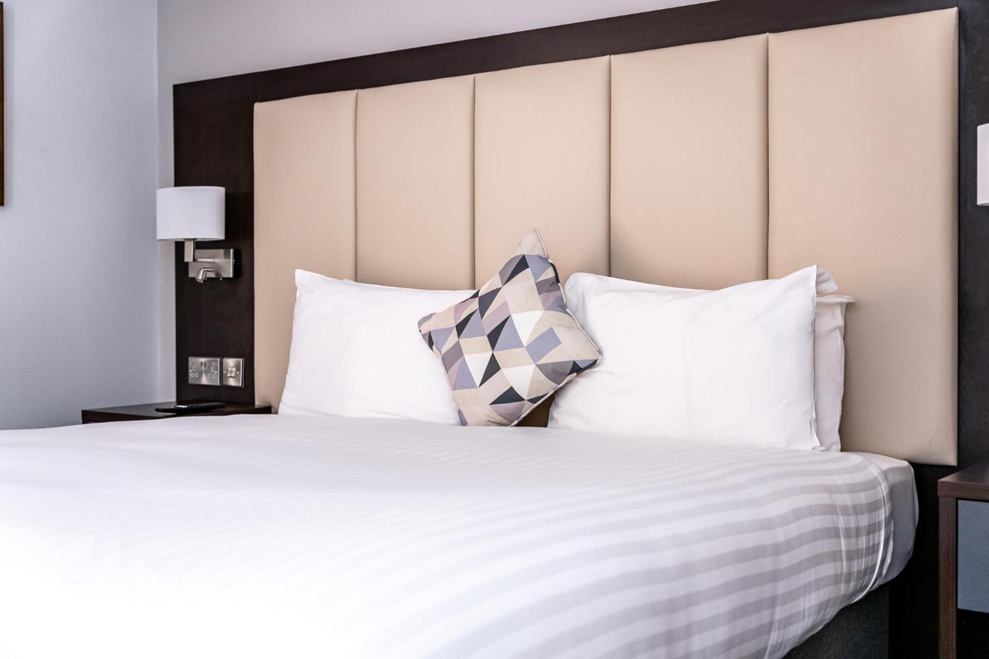 Trafford Hall Manchester, Trademark Collection By Wyndham Hotel