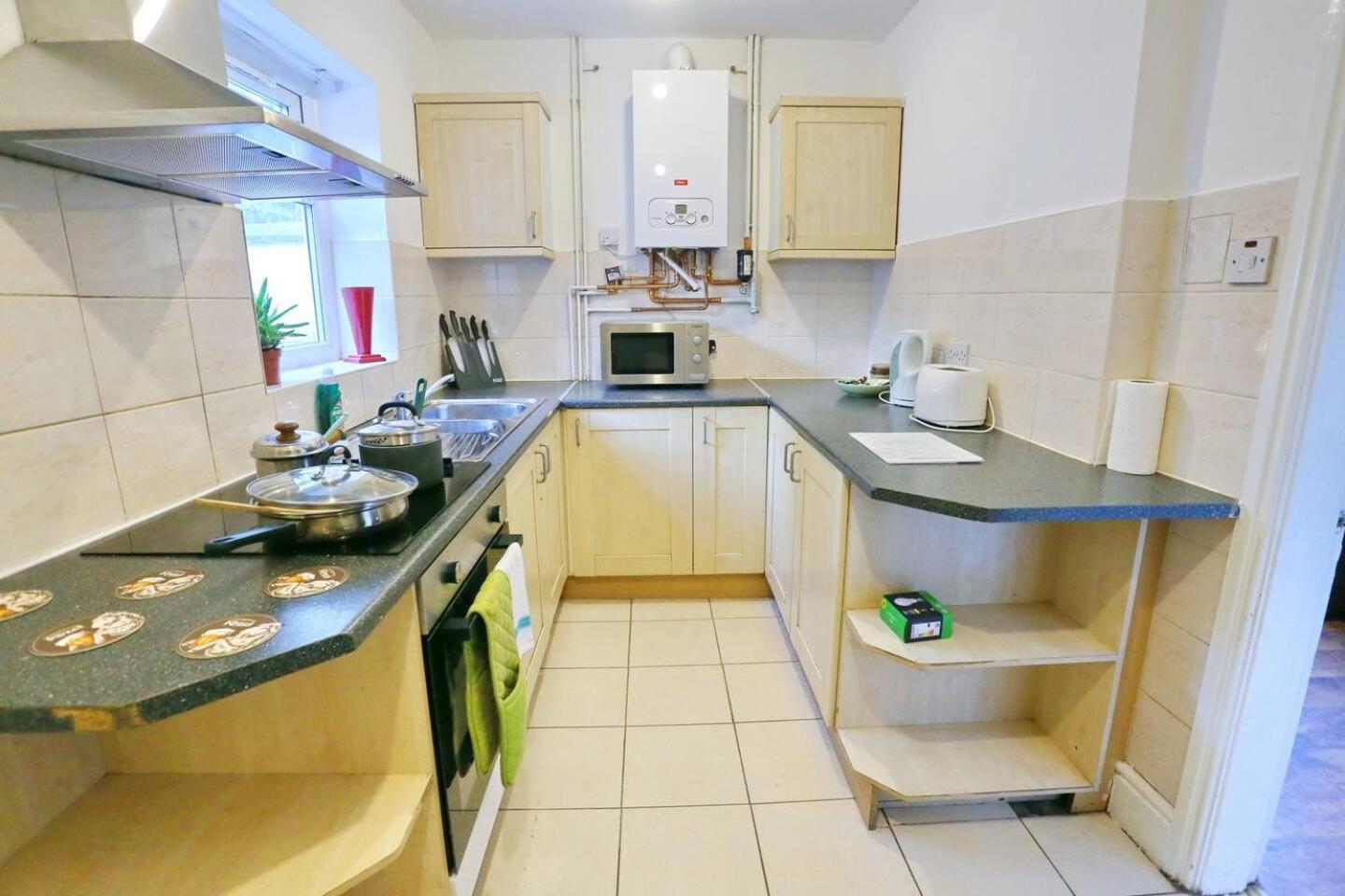 Holiday home 3x Parking Opposite Park Walk To Salford Uni Pass The Keys