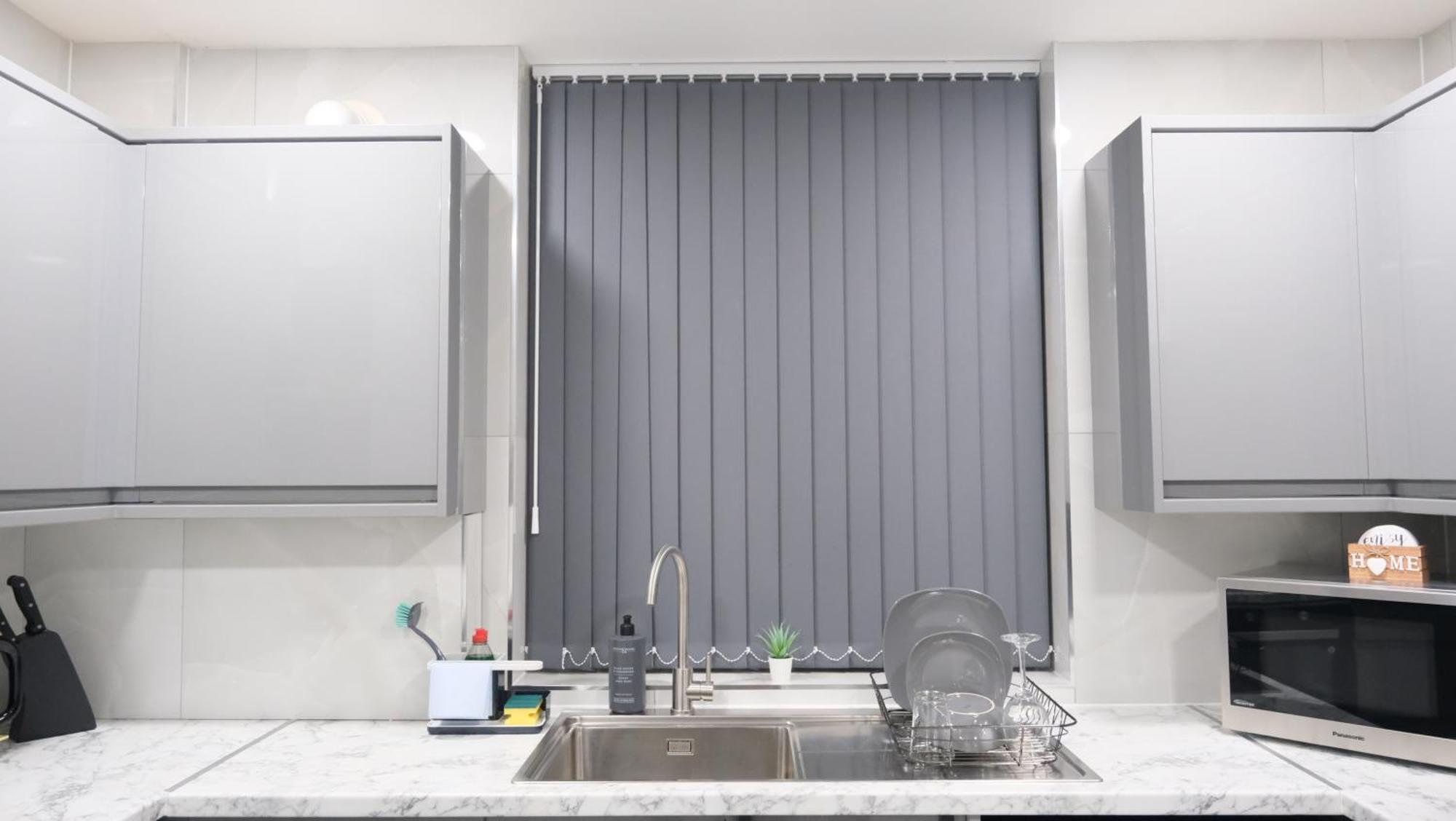 3-bedroom Semi Near Etihad Football Stadium, Tourist Attractions, Centre And Transport Links - Sky N Netflix Manchester