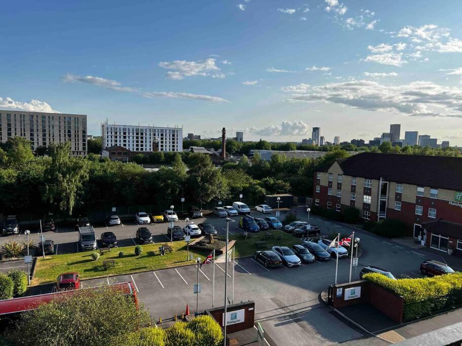 2bed Salford Mcr *