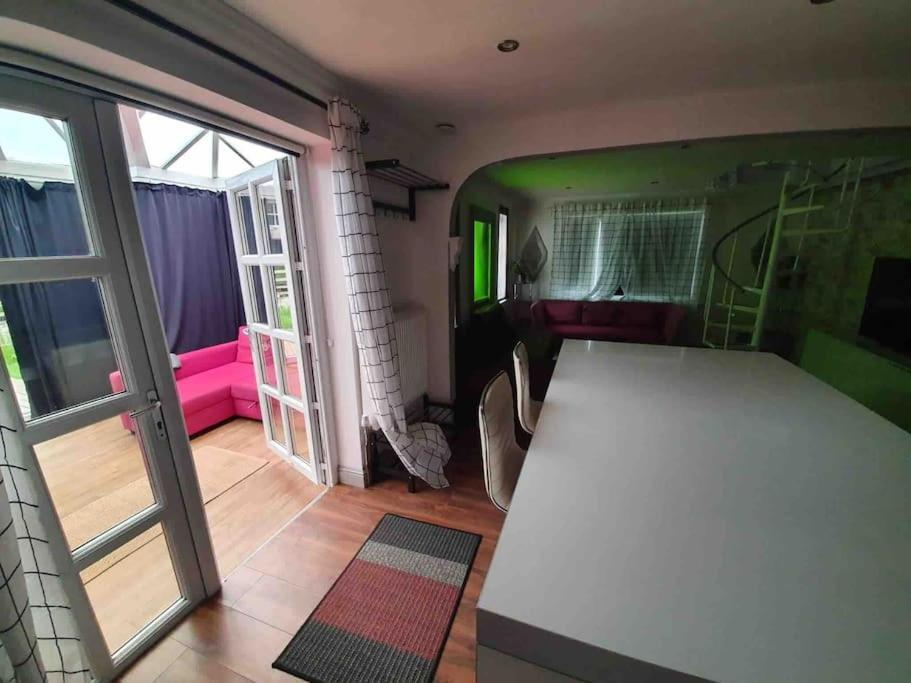 Amazing Flat In The Middle Of The Golf Course Apartment *
