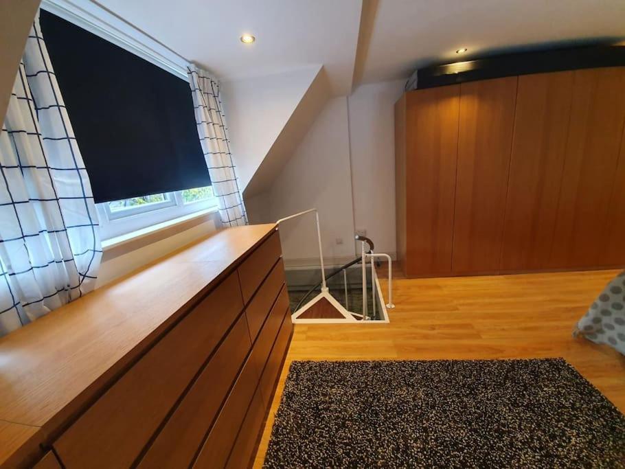 Amazing Flat In The Middle Of The Golf Course Apartment Manchester