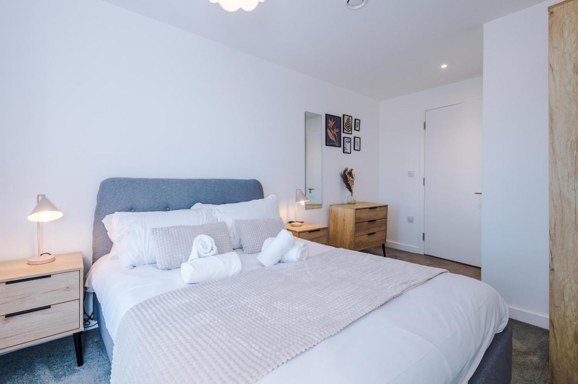 Hilltop Serviced - Salford Quays * Manchester
