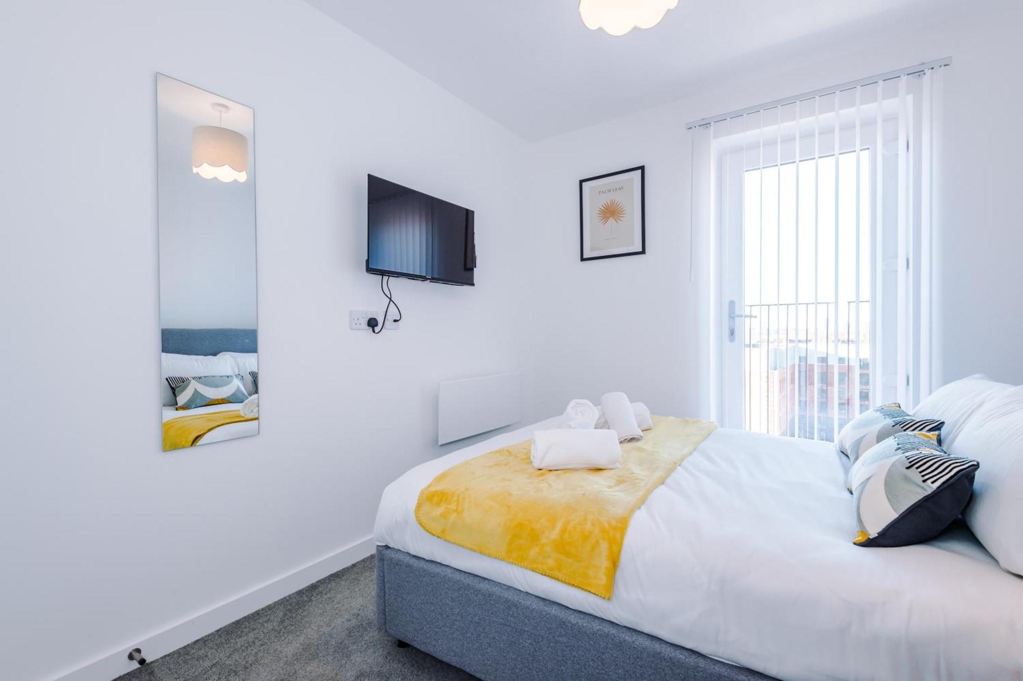 Hilltop Serviced - Salford Quays Apartment Manchester