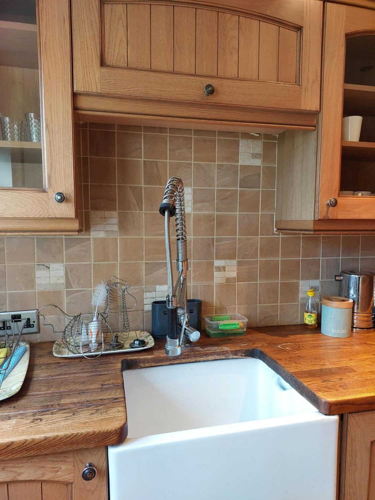 Dobcross Close Apartment *
