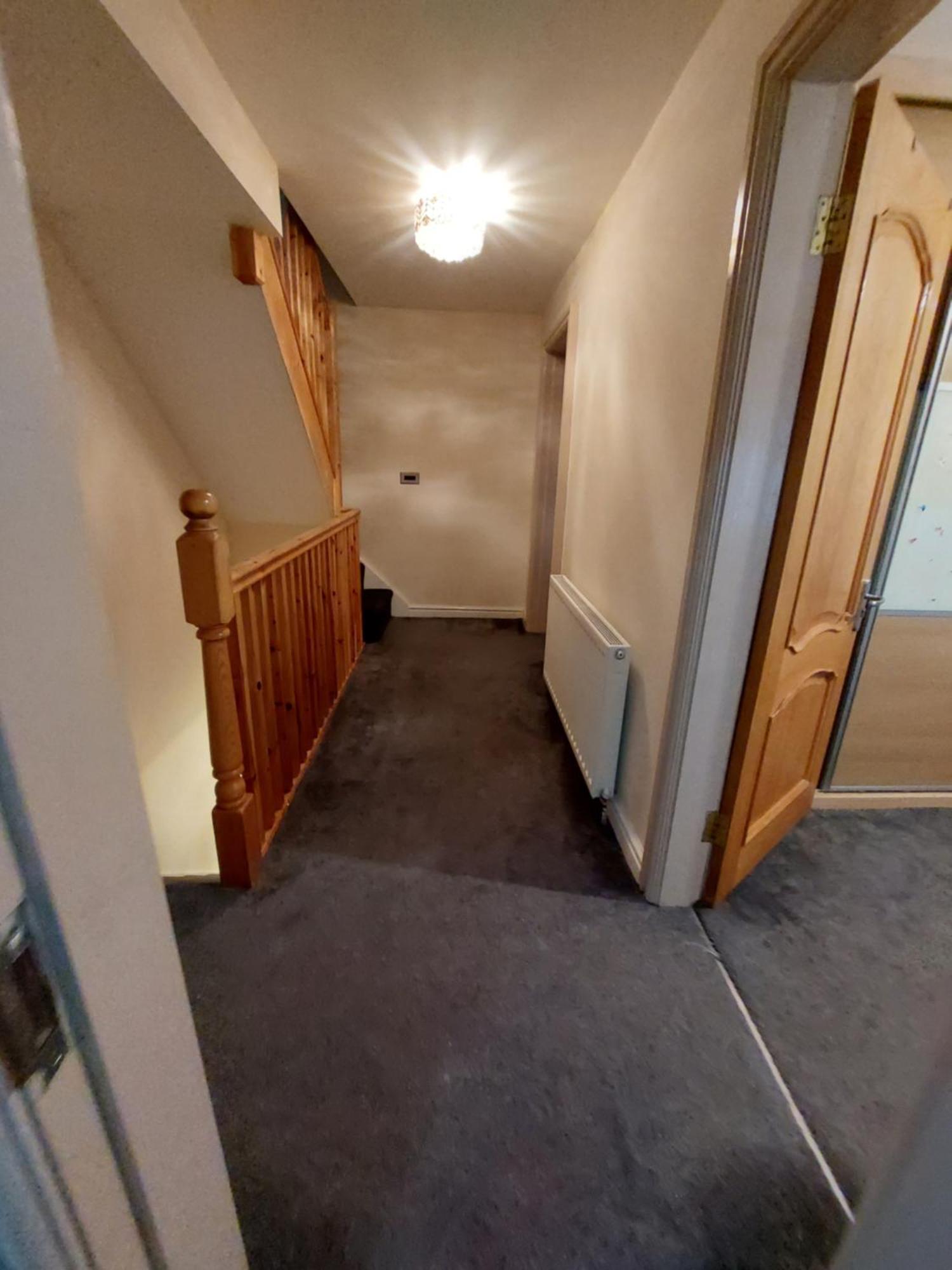 Dobcross Close *