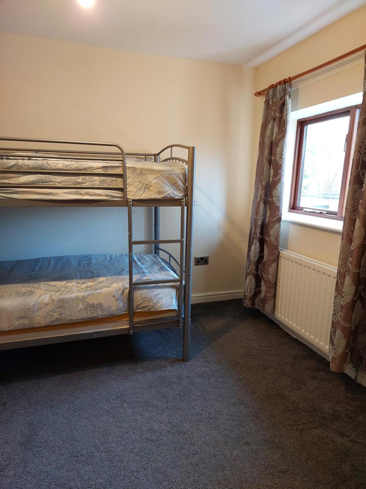 Dobcross Close Apartment