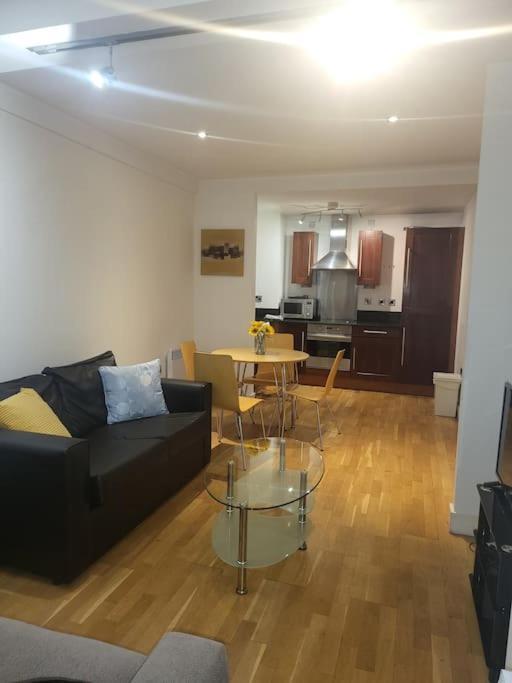 Fantastic 2 Bedroom Apartment