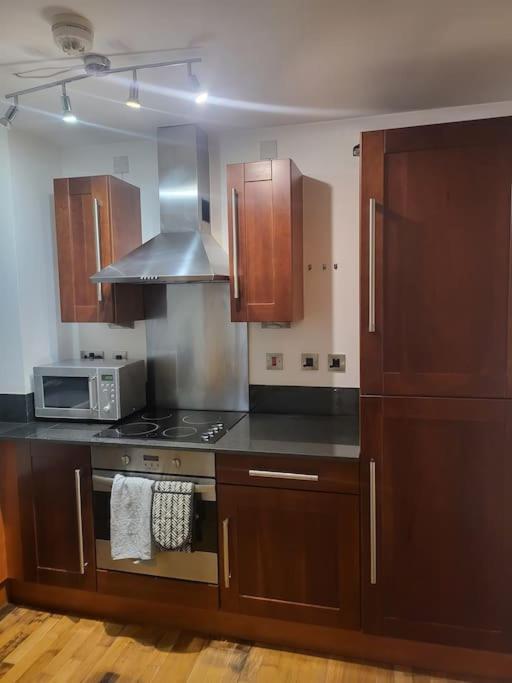 Apartment Fantastic 2 Bedroom Manchester