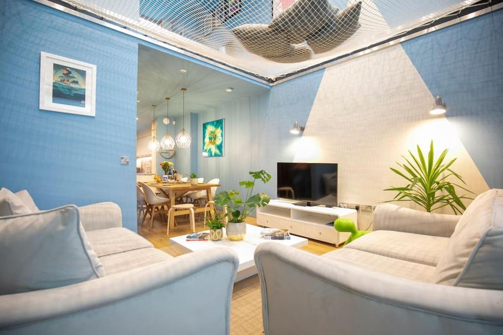 Hammock Heights! Hot Tub,private Garage,citycentre *