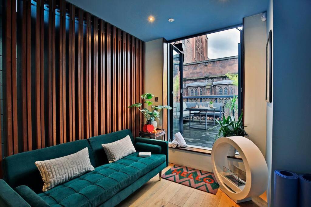 Hammock Heights! Hot Tub,private Garage,citycentre Manchester