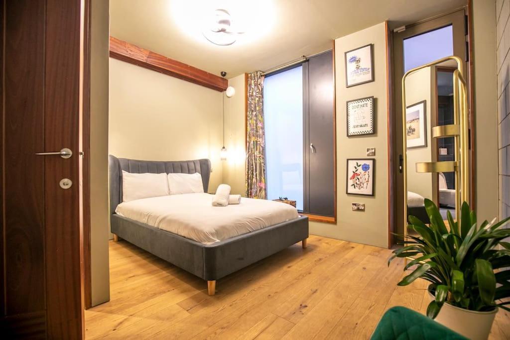 Hammock Heights! Hot Tub,private Garage,citycentre Manchester