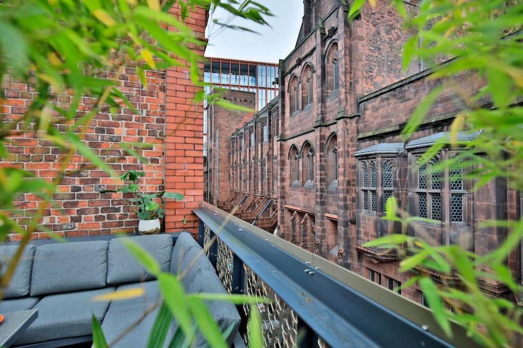Apartment Hammock Heights! Hot Tub,private Garage,citycentre Manchester