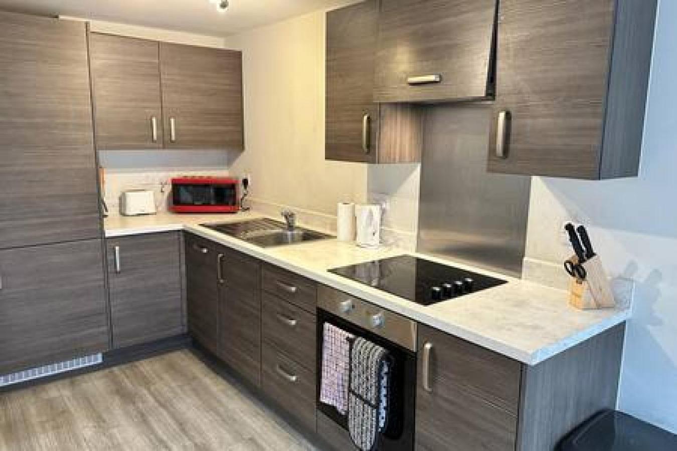 Fab 1 Bed In Sleeps 2 Apartment *