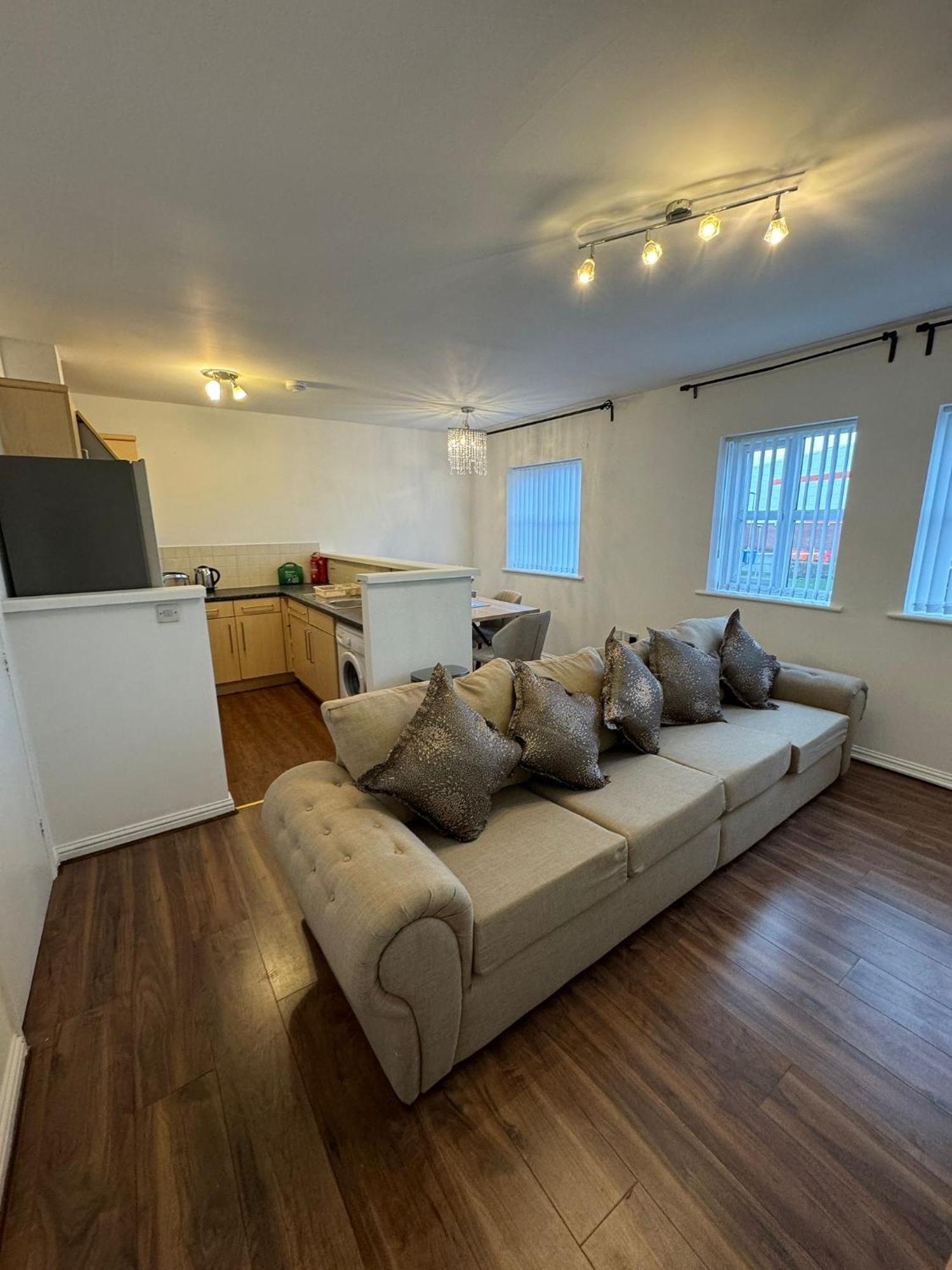 Sleeps 5-netflix-parkg-near Centre-etihad-coop Live Manchester