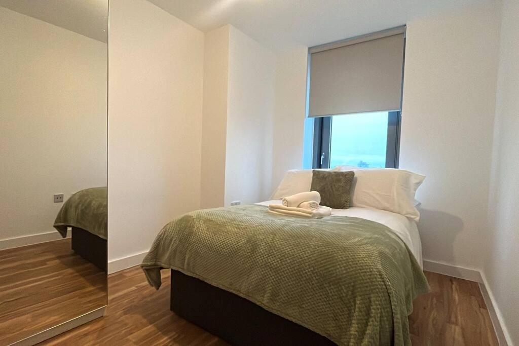 Stunning Two Bedroom Apartment Manchester