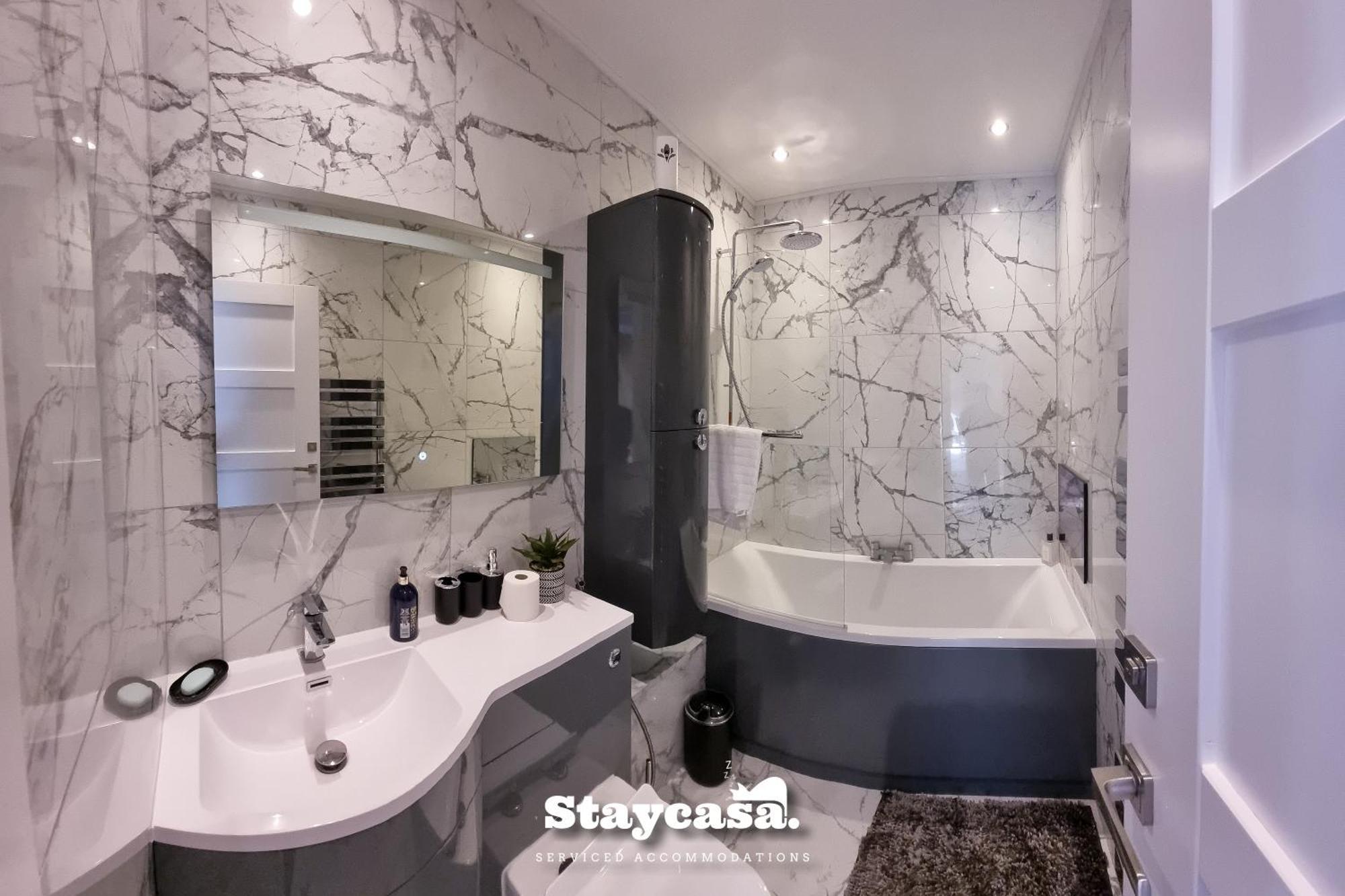 Luxury Penthouse Skyline 23rd Floor Apartment Manchester