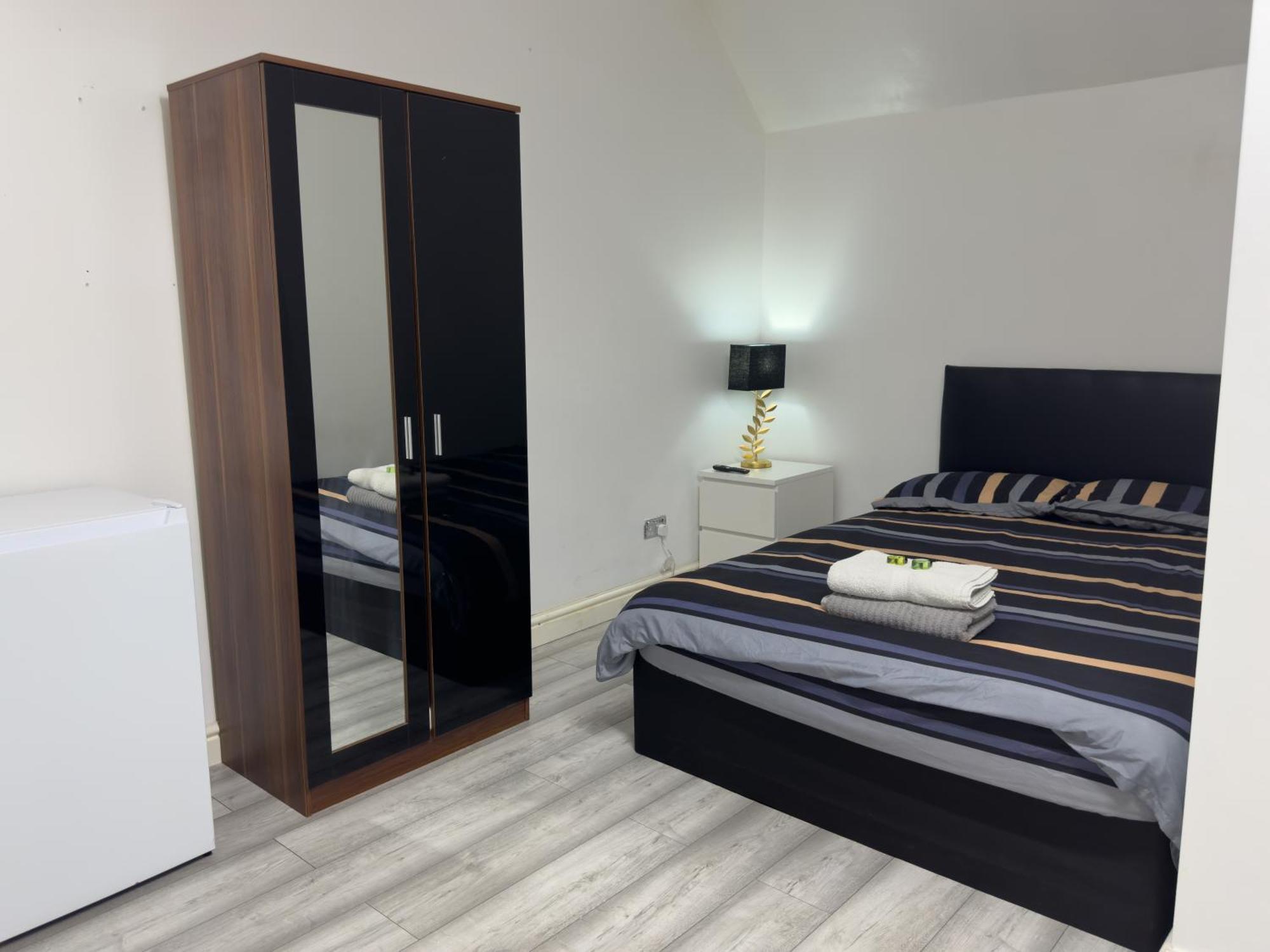 Hills View Apartment
