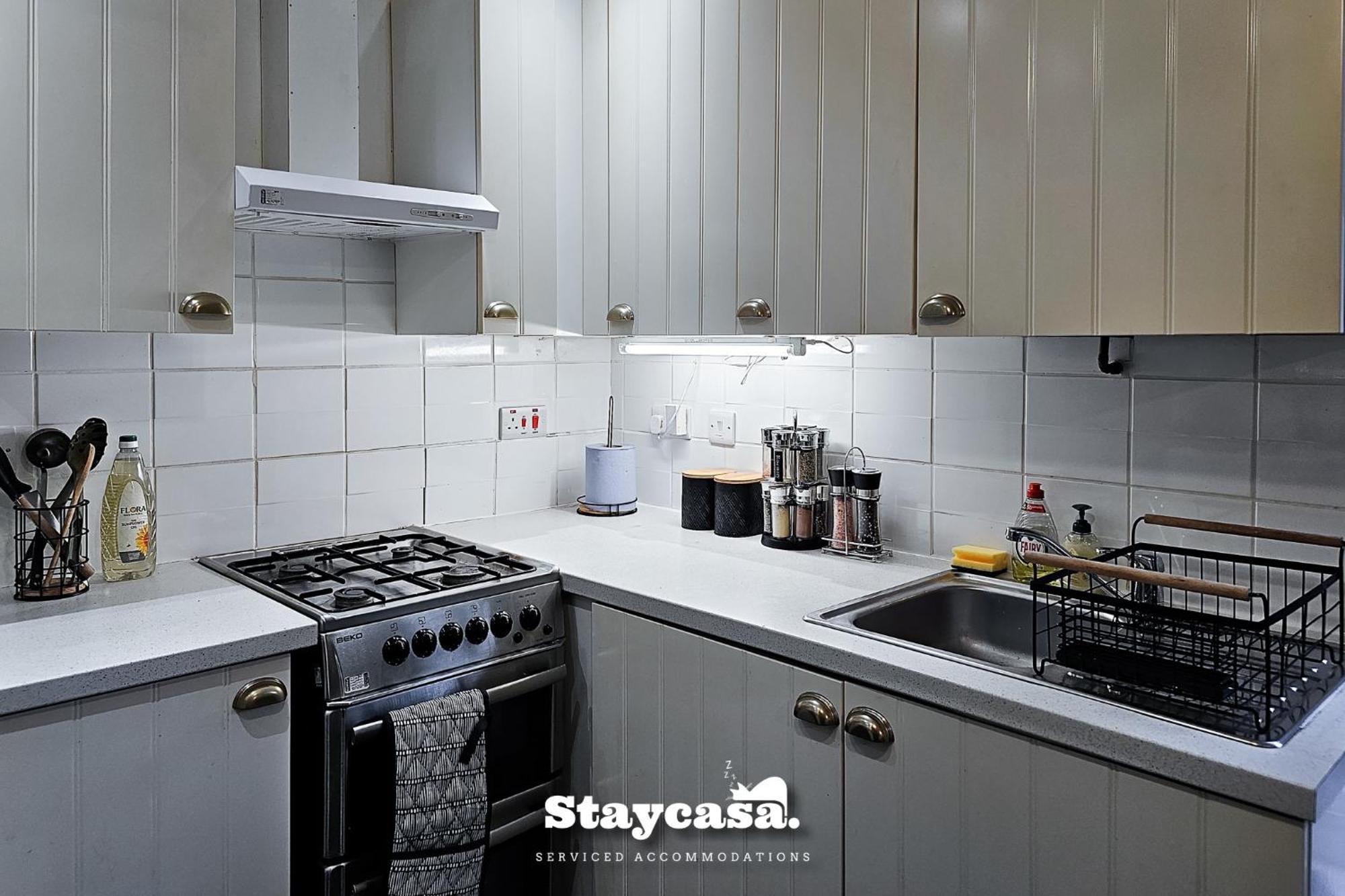 Holiday home Charming 6-bed Near Alexandra Park - Free Parking Manchester